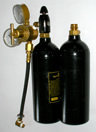 CO2 tanks with regulator